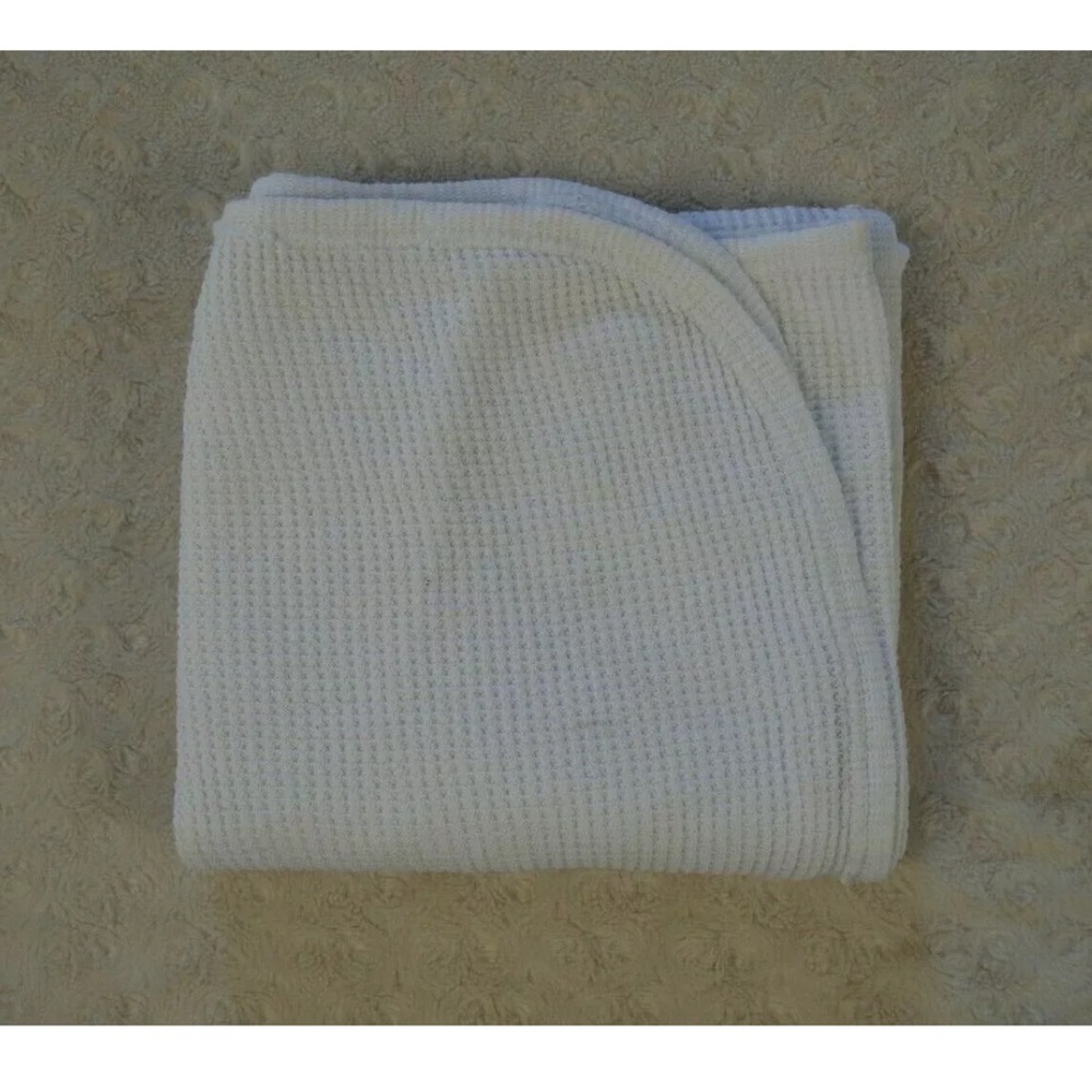 J.E. Morgan Solid White Thermal Baby Blanket Waffle Weave Cotton USA Made JE
